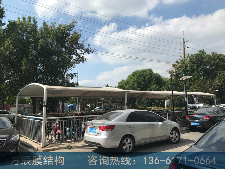 上海市奉賢區(qū)南橋環(huán)城東路電動(dòng)車停車棚工程